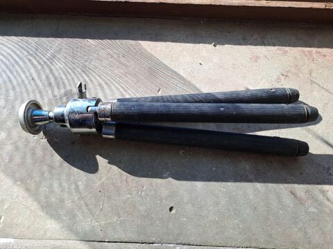 tr�pied photo 35 Montceaux-l�s-Provins (77)