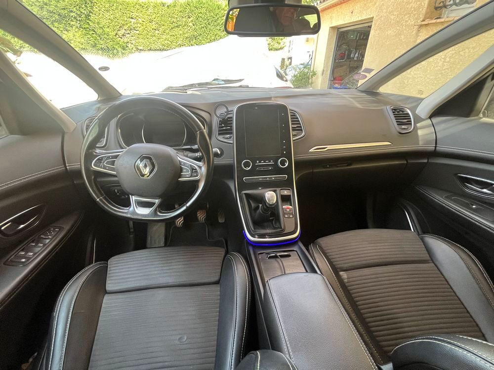 Sc&eacute;nic M&eacute;gane 1.4e RTA 2018 occasion 34400 Saturargues