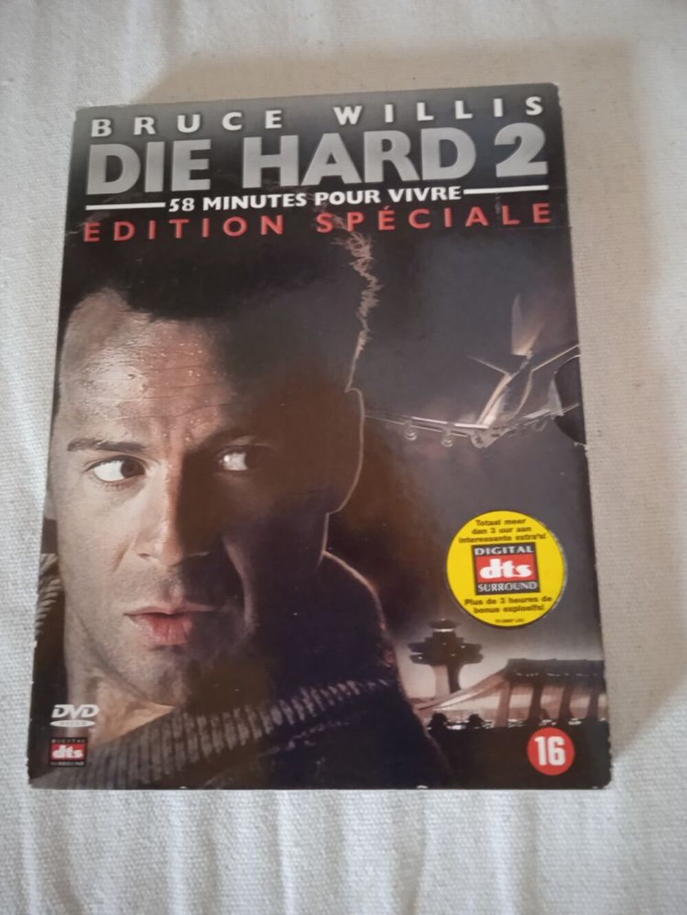 DVD Die Hard 2/ 58 Minutes pour vivre
Coffret Edition Sp&eacute;ci DVD et blu-ray