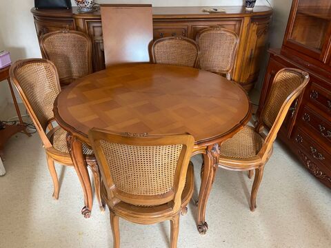 Table ronde avec rallonge et 6 chaises cannées 200 Orléans (45)