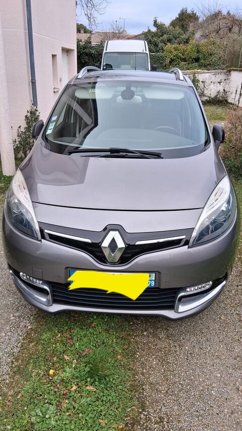 Renault Grand Scénic III Grand Scénic dCi 130 Energy Bose Edition 5 pl 2015 occasion Niort 79000