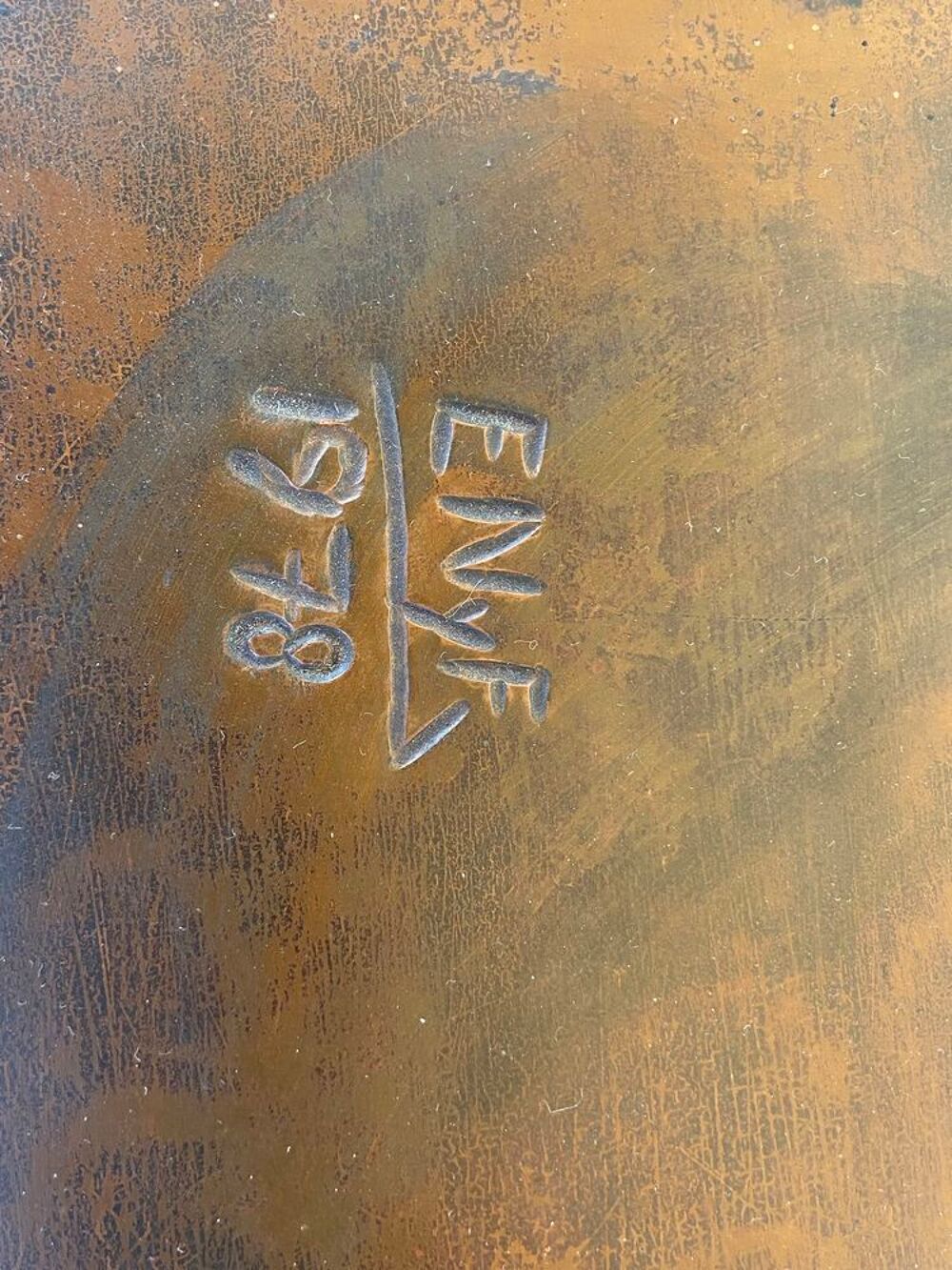 plaque cuivre grav&eacute;e et sign&eacute;e 