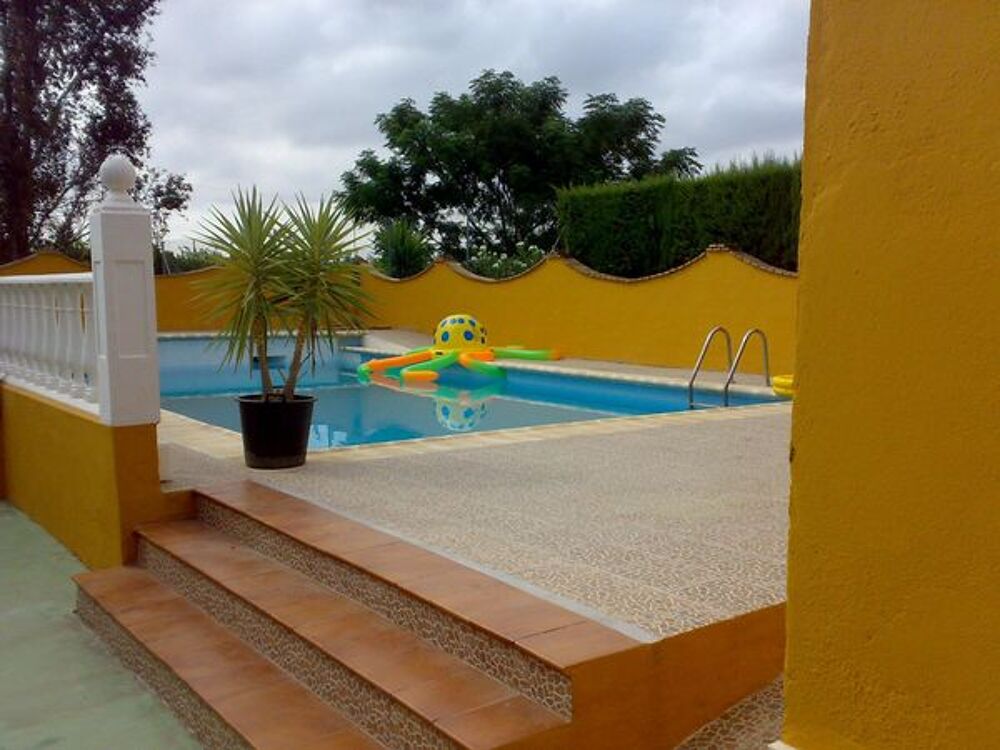 Vente Maison MAISON AVEC PISCINE ET TERRAIN DE 1400m² Palma del rio, cordoue (Espagne)