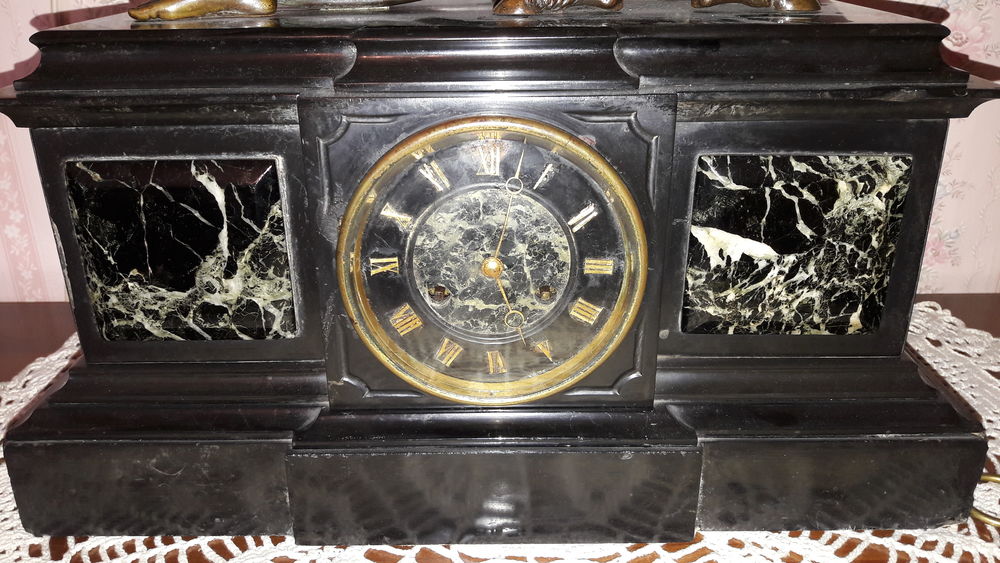 horloge marbre et bronze 19&egrave;me Décoration