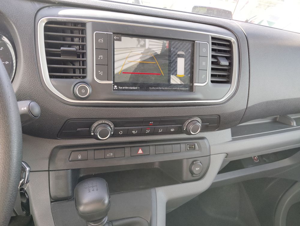 Vivaro VIVARO FGN TAILLE M BLUEHDI 120 S&S BVM6 PACK BUSINESS 2022 occasion 59820 Gravelines