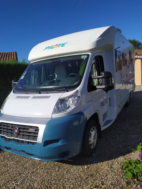 PILOTE Camping car 2008 occasion Coutras 33230