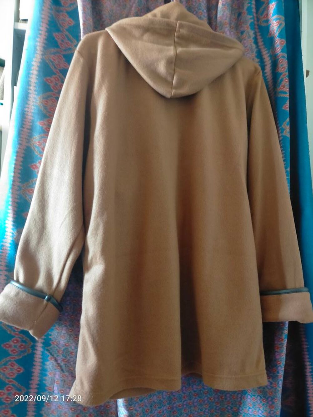 Offre veste &agrave; capuche d&eacute;boutonnable marron Damart Vêtements
