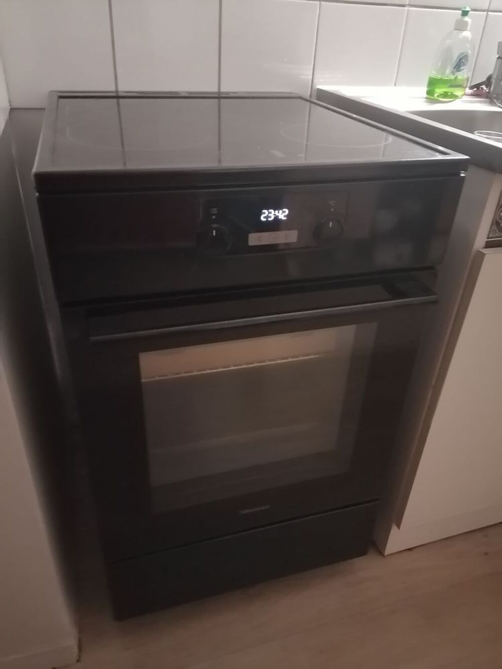 Cuisinere Hisense induction Electroménager