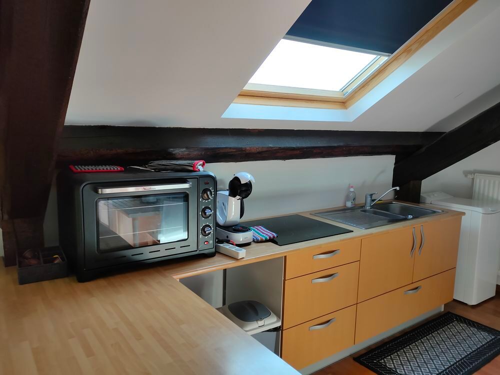 Location Appartement Studio meublé climatisé NANCY CENTRE Fac de Droit Nancy
