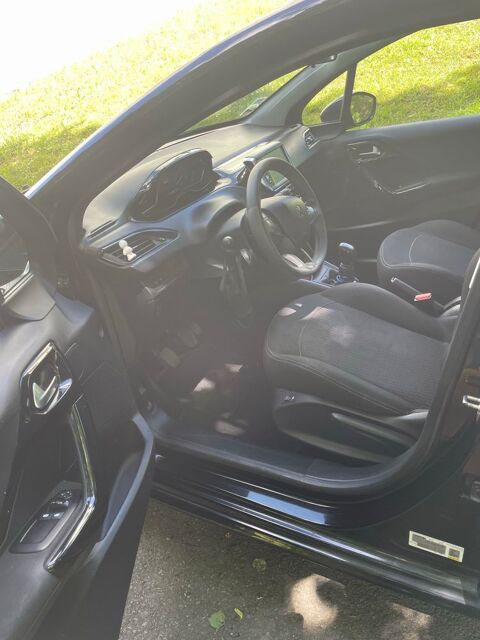 Peugeot 208 1.2 PureTech 82ch BVM5 Allure