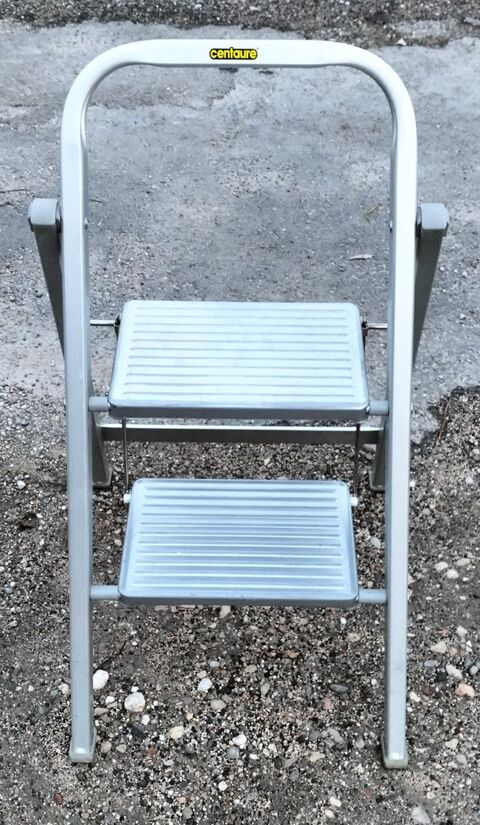 marchepied ultra plat centaure 2 marches 55 Saint-Jean-de-Fos (34)