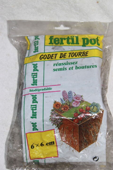 Godets de tourbe 3 Montigny-Lencoup (77)