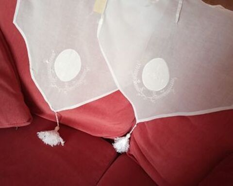 magnifiques petits rideaux 56cm x 44 cm 15 Saint-Marcel (71)