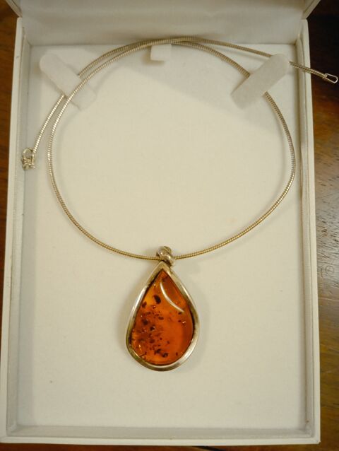 Ensemble bijoux Ambre et argent 100 Chantilly (60)