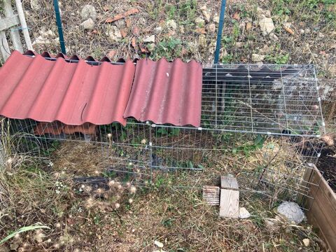 2 enclos pour poules, lapin, repriles ou autres 25 86280 Saint-benoît