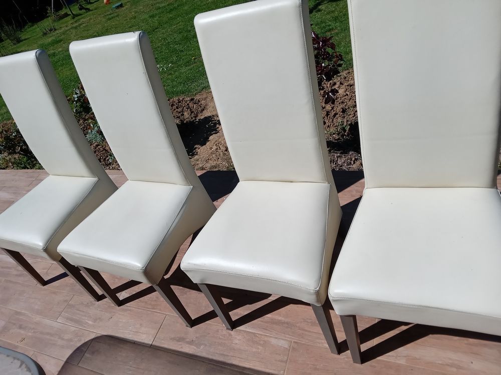 4 chaises en cuir Meubles