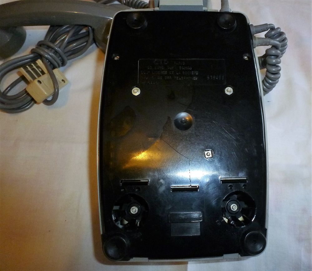 T&eacute;l&eacute;phone vintage ann&eacute;e 1972 Téléphones et tablettes