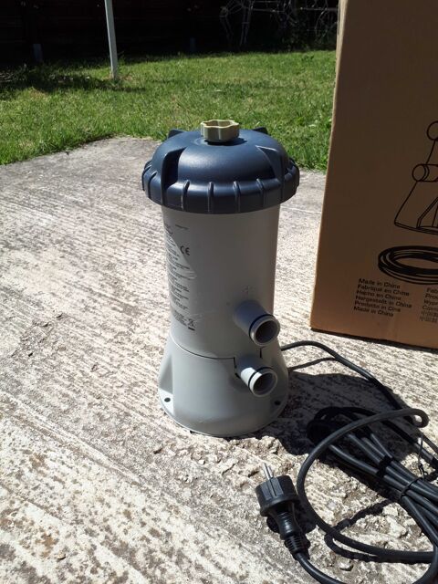 Filtration cartouche pour piscine 30 Aubagne (13)