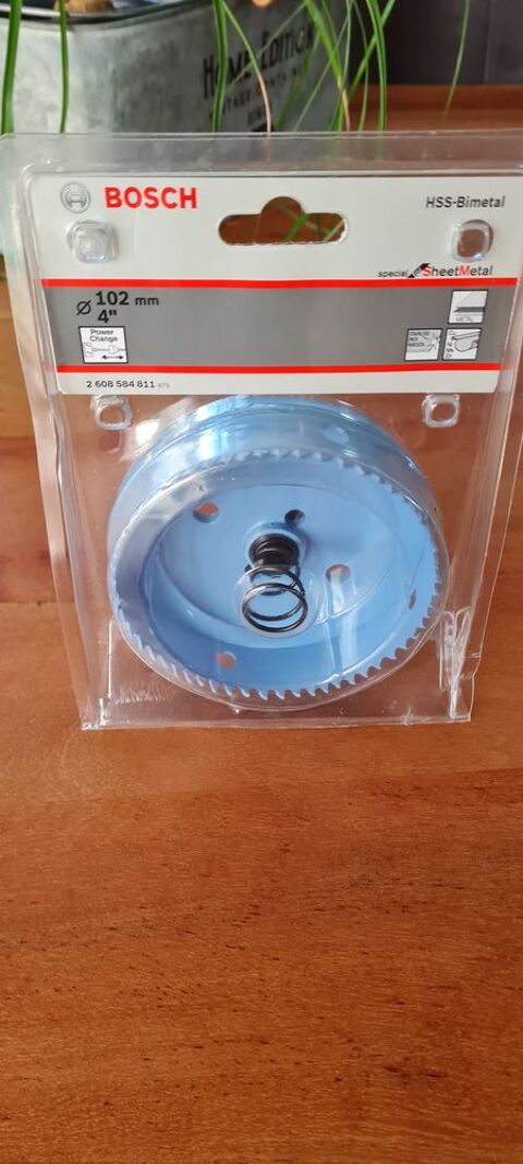 SCIE TRÉPAN SPÉCIALE TOLE BOSCH 102 MM 15 Montauban (82)
