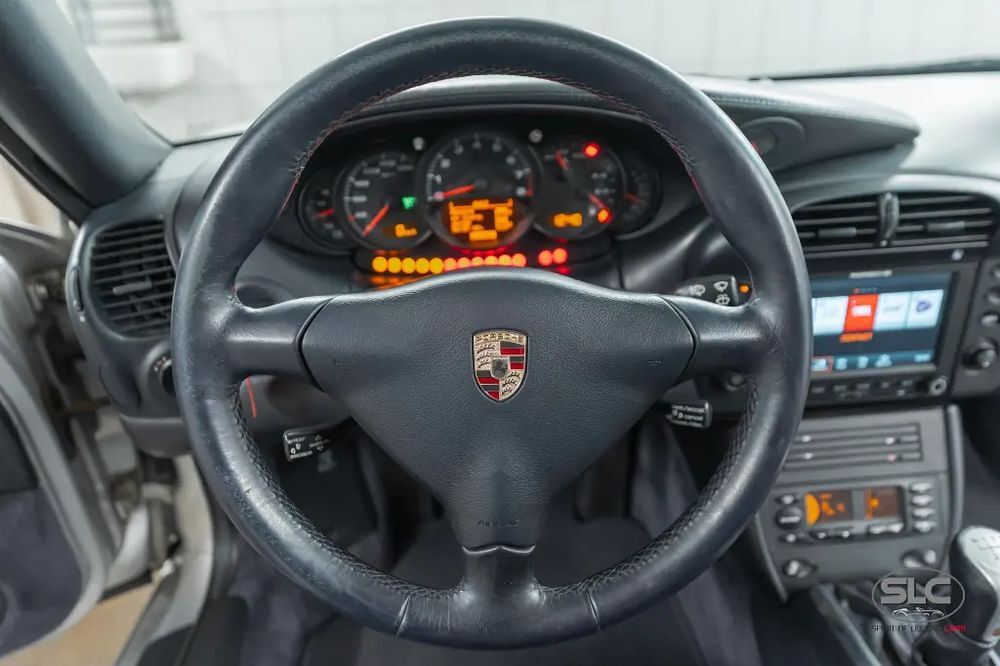911 (996) 911 3.6i 4S 2004 occasion 59310 Auchy-lez-Orchies