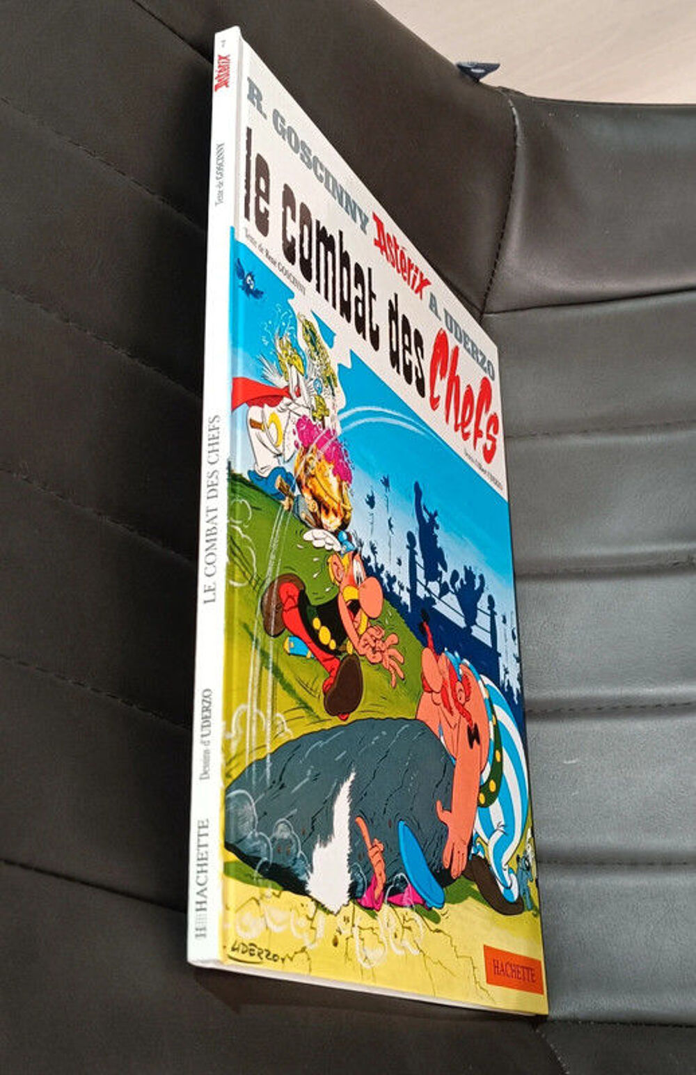 Bande dessin&eacute;e Ast&eacute;rix "Le Combat des Chefs" Livres et BD