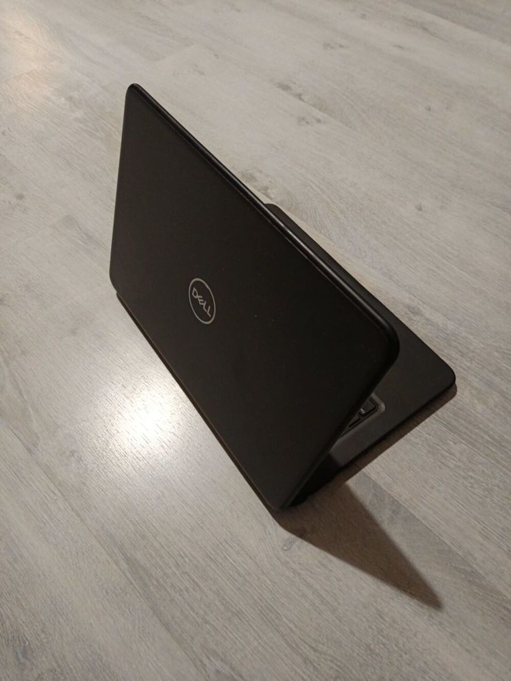 LAPTOP DELL reconditionn&eacute; par DARTY, Matériel informatique