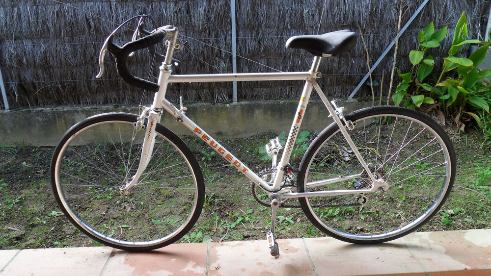 V&eacute;lo junior de marque PEUGEOT Vélos