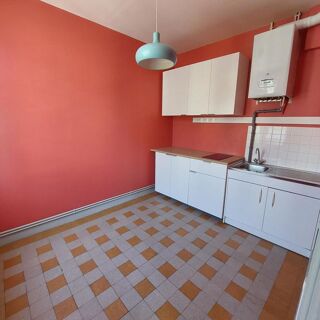  Appartement à louer 2 pièces 53 m²