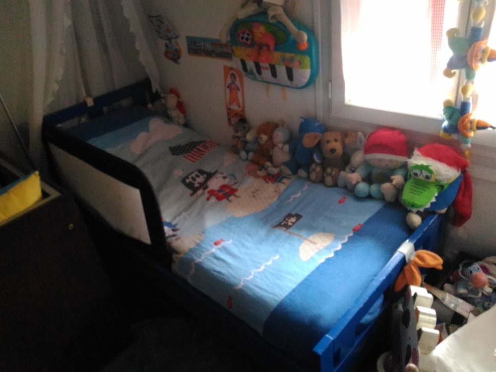 LIT ENFANT 160X70 IKEA AVEC SOMMIER,MATELAS,COUETTE, HOUSSE Mobilier enfants