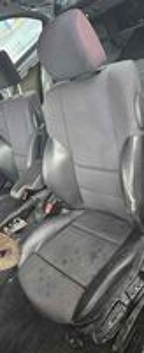 S&eacute;rie 3 328i 2001 occasion 77400 Dampmart