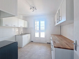  Appartement  vendre 4 pices 76 m