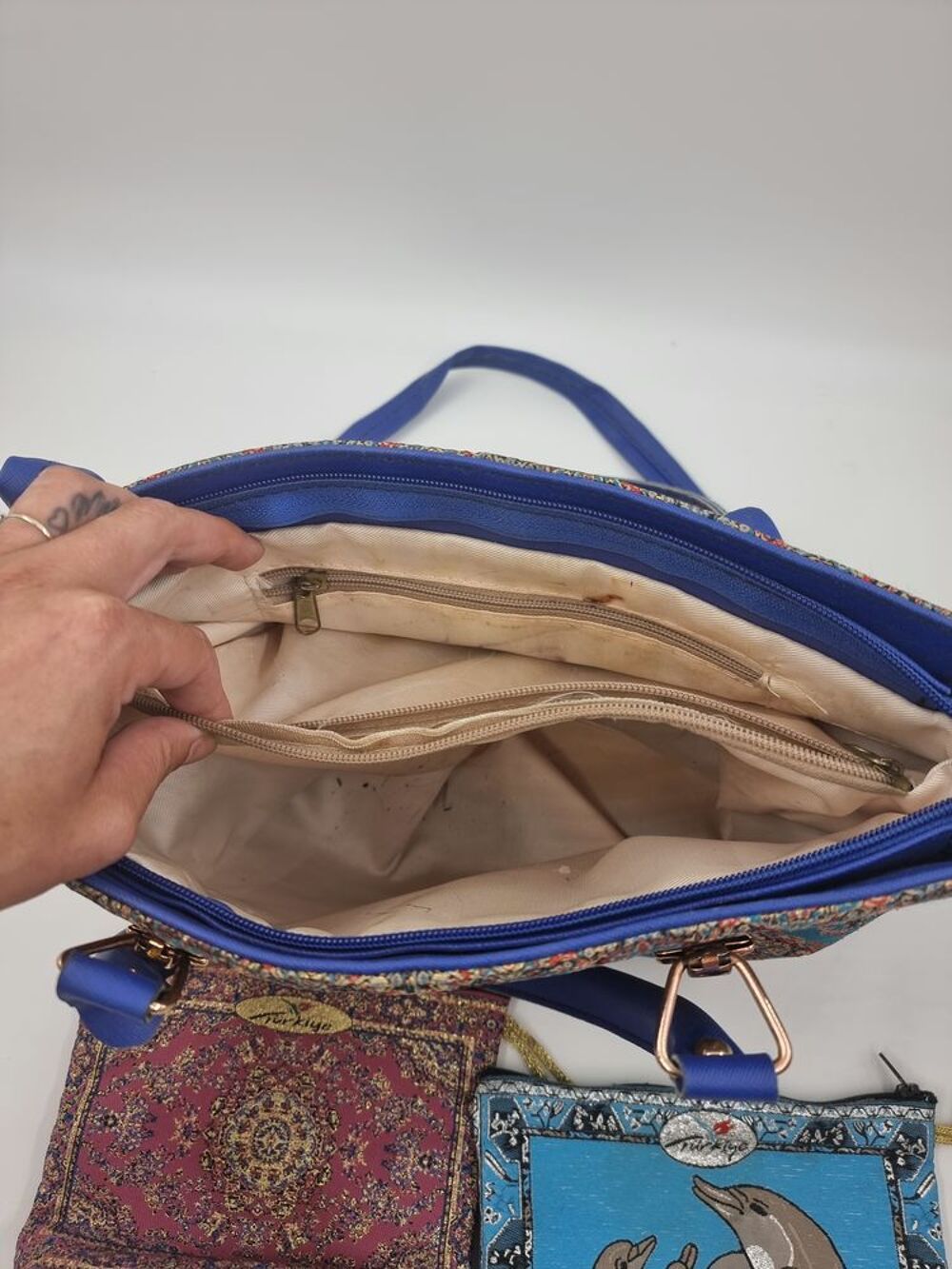 Sac &agrave; main multicolore avec petites trousses assorties Maroquinerie