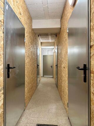  Parking / Garage � louer 5 m�