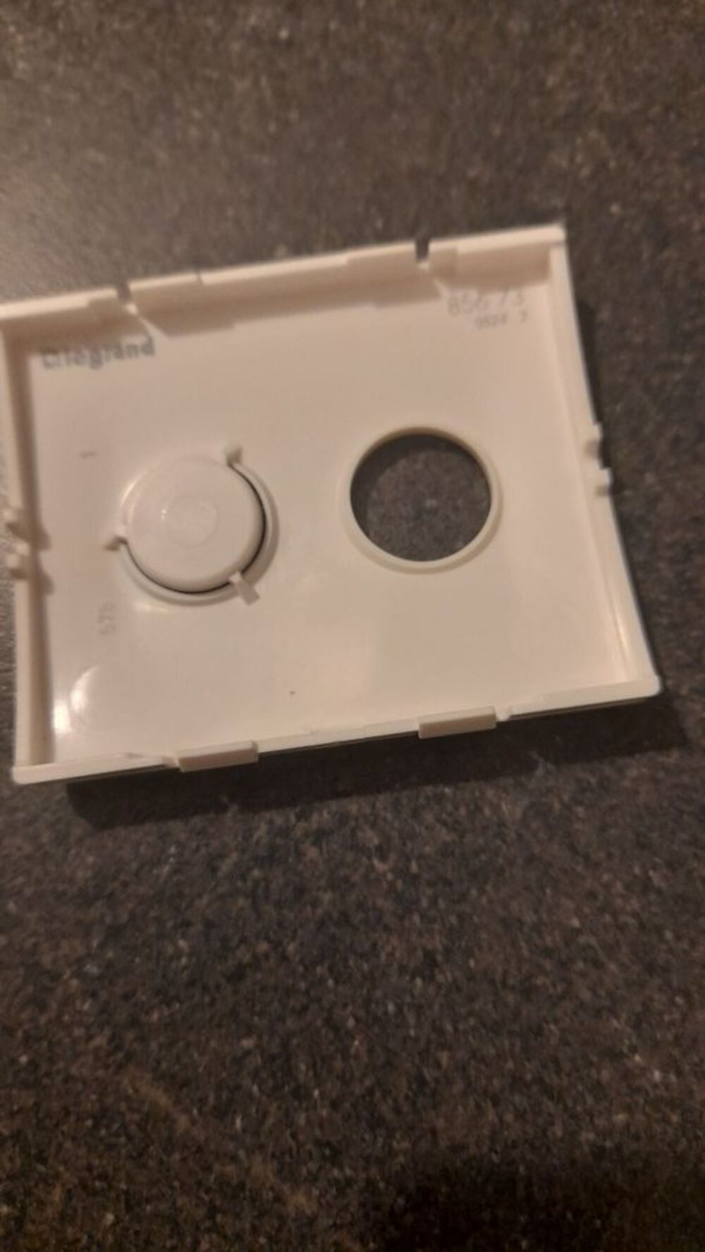2 enjoliveurs haut parleur legrand sagane opalis neufs Bricolage