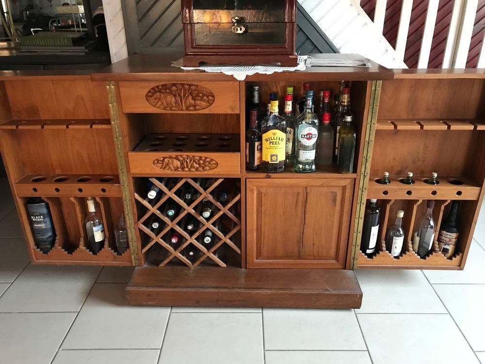 Bar en teck sur roulettes Meubles