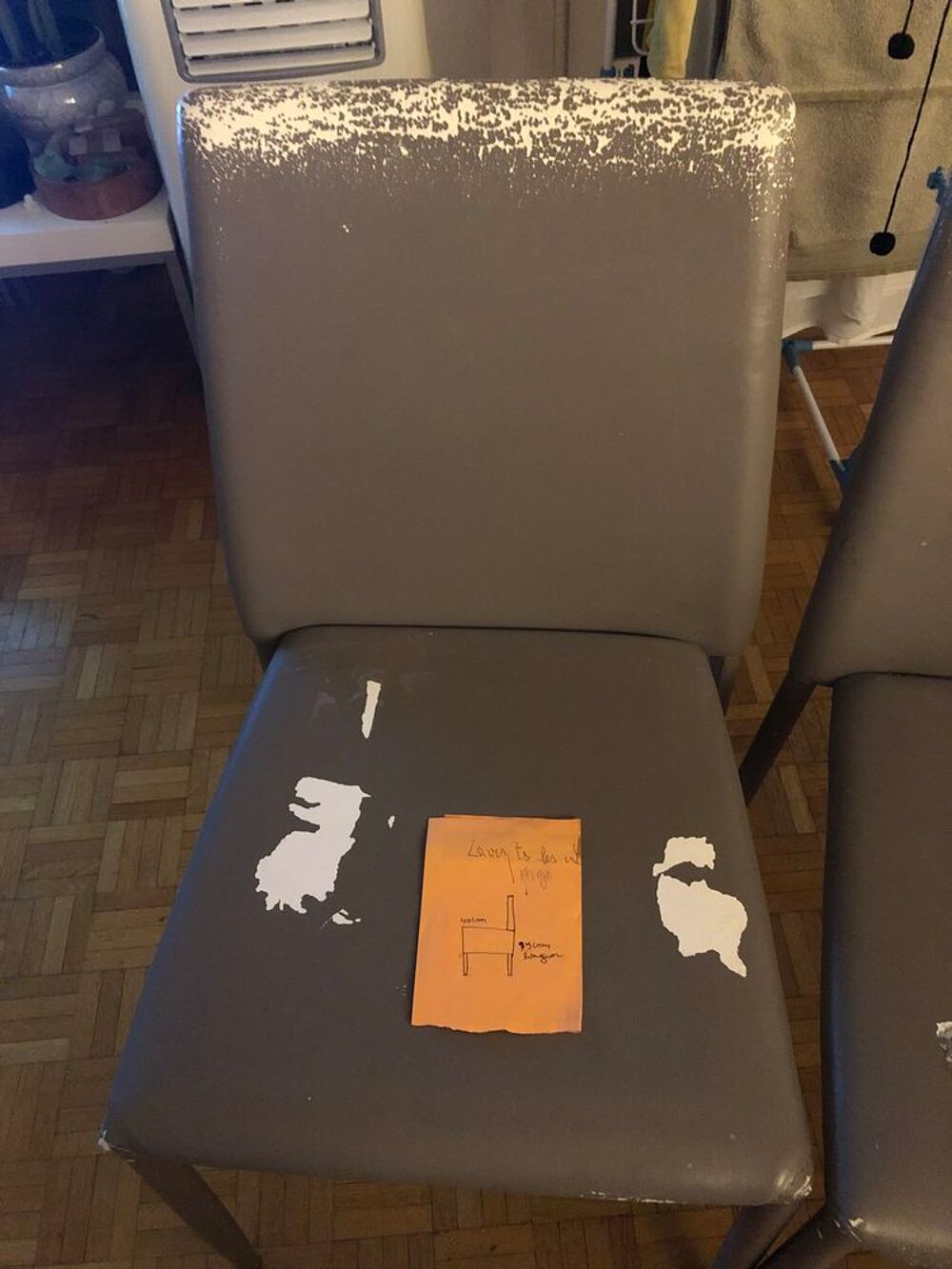 chaises a remettre a mains propres Meubles