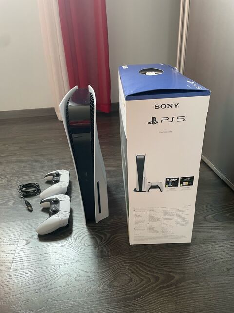 PS5 Standard - 825Go 450 Chennevires-sur-Marne (94)