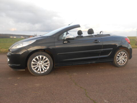 Peugeot 207 cc 1.6 VTi 16V 120ch Feline