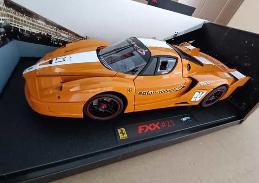 Ferrari FXX 1/18 