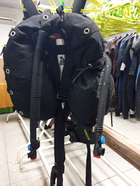 Stab Wing de chez DIVE SYSTEM pour la plong�e aux m�langes 170 Tours (37)