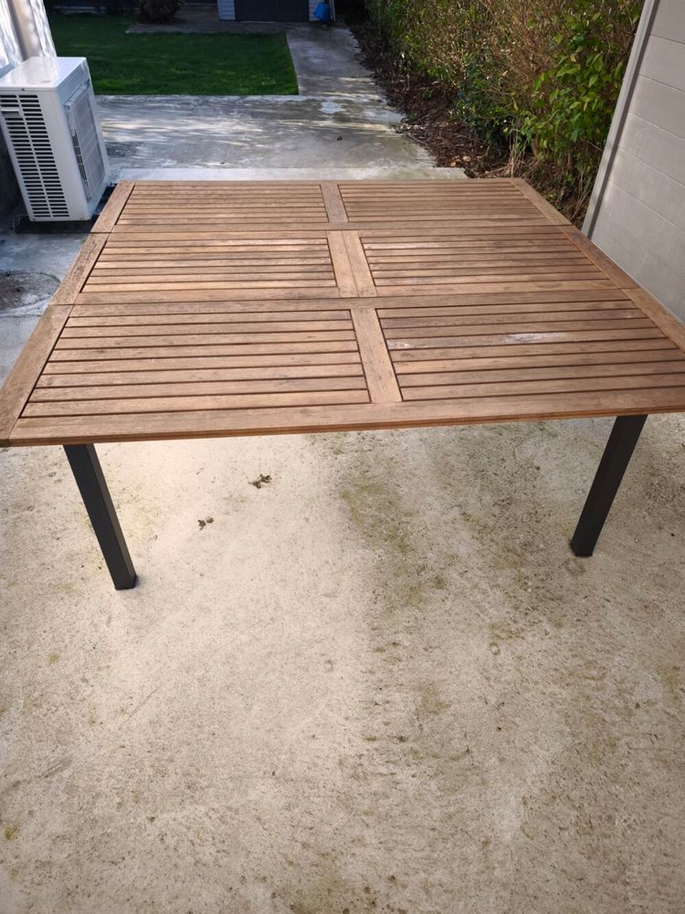 Table de jardin NATERIAL Oris carr&eacute; marron 4/6 personnes Meubles