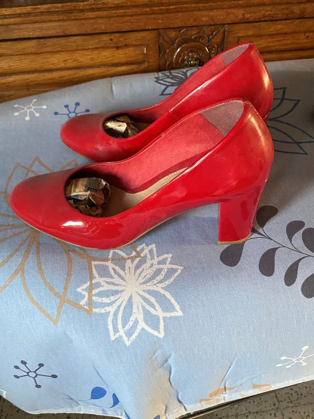 chaussures presque jamais port&eacute;s Chaussures