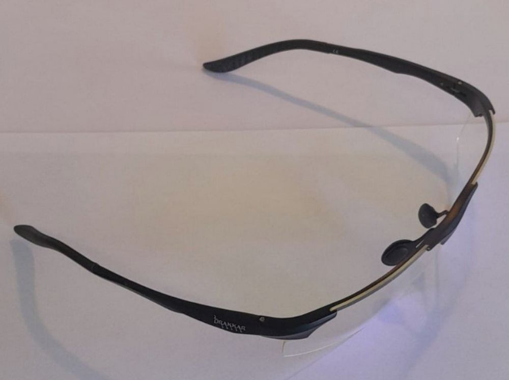 Lunette konix drakkar anti-lumi&egrave;re bleue Matriel informatique