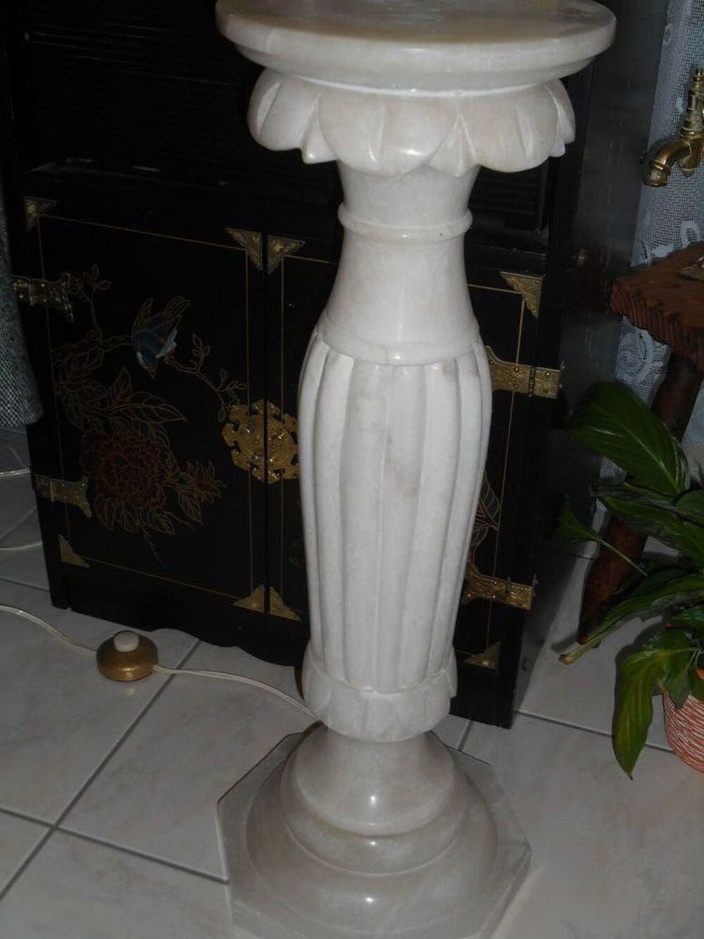 Lampe alb&acirc;tre Décoration