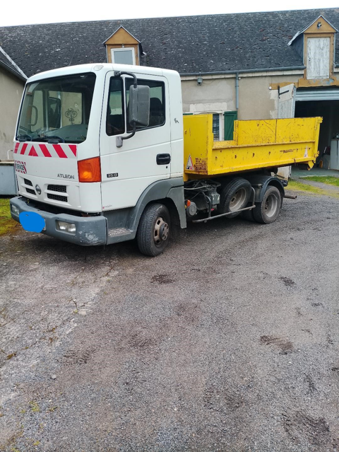 Nissan Atleon ATLEON 35.13 HD CHANTIER EMPT 1 2006 occasion Saran 45770