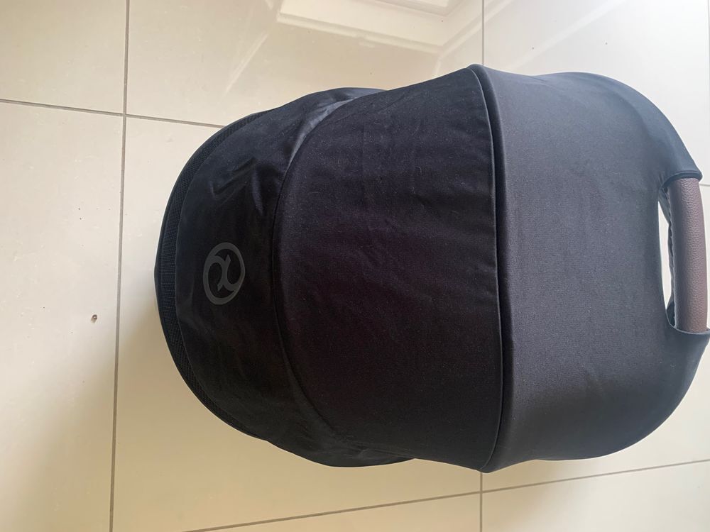 Nacelle CYBEX Gold Cot Magic Black - impeccable Puériculture