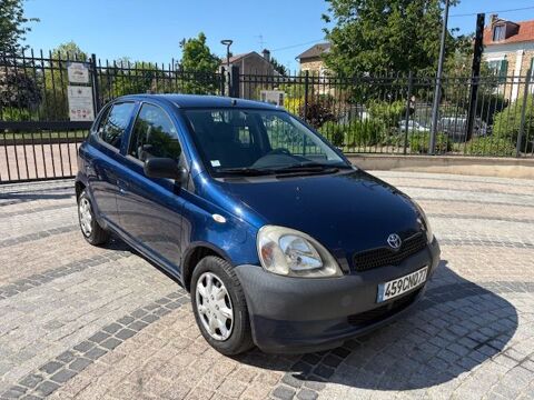Toyota yaris 1.0i