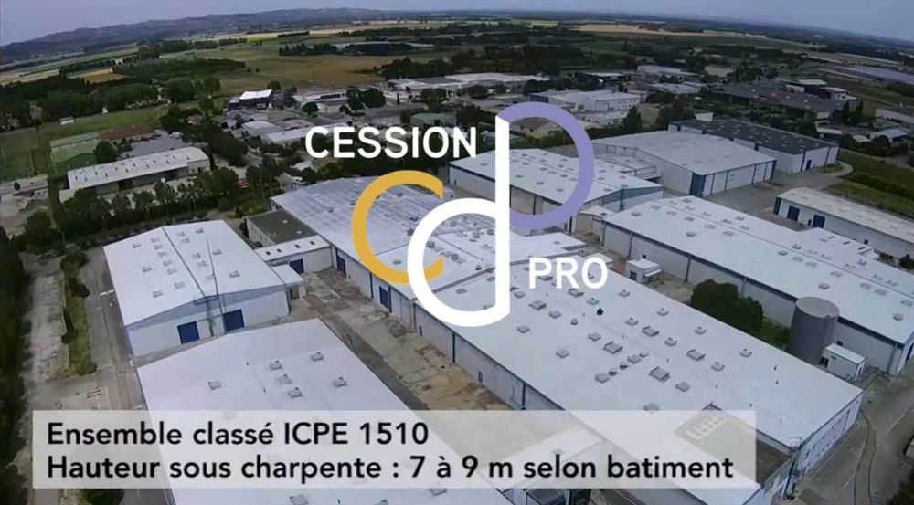   LOCAL D'ACTIVITÉ OU DE STOCKAGE DE 3 380 M² À LOUER À TARASCON 