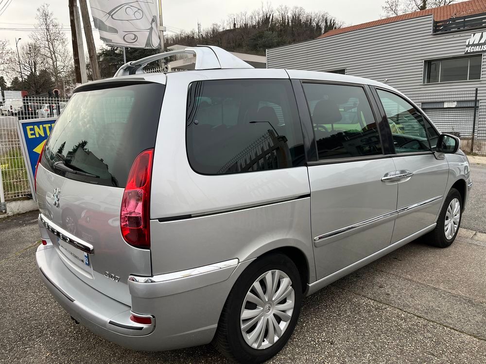807 2.0I 16V 138CV 2009 occasion 42700 Firminy