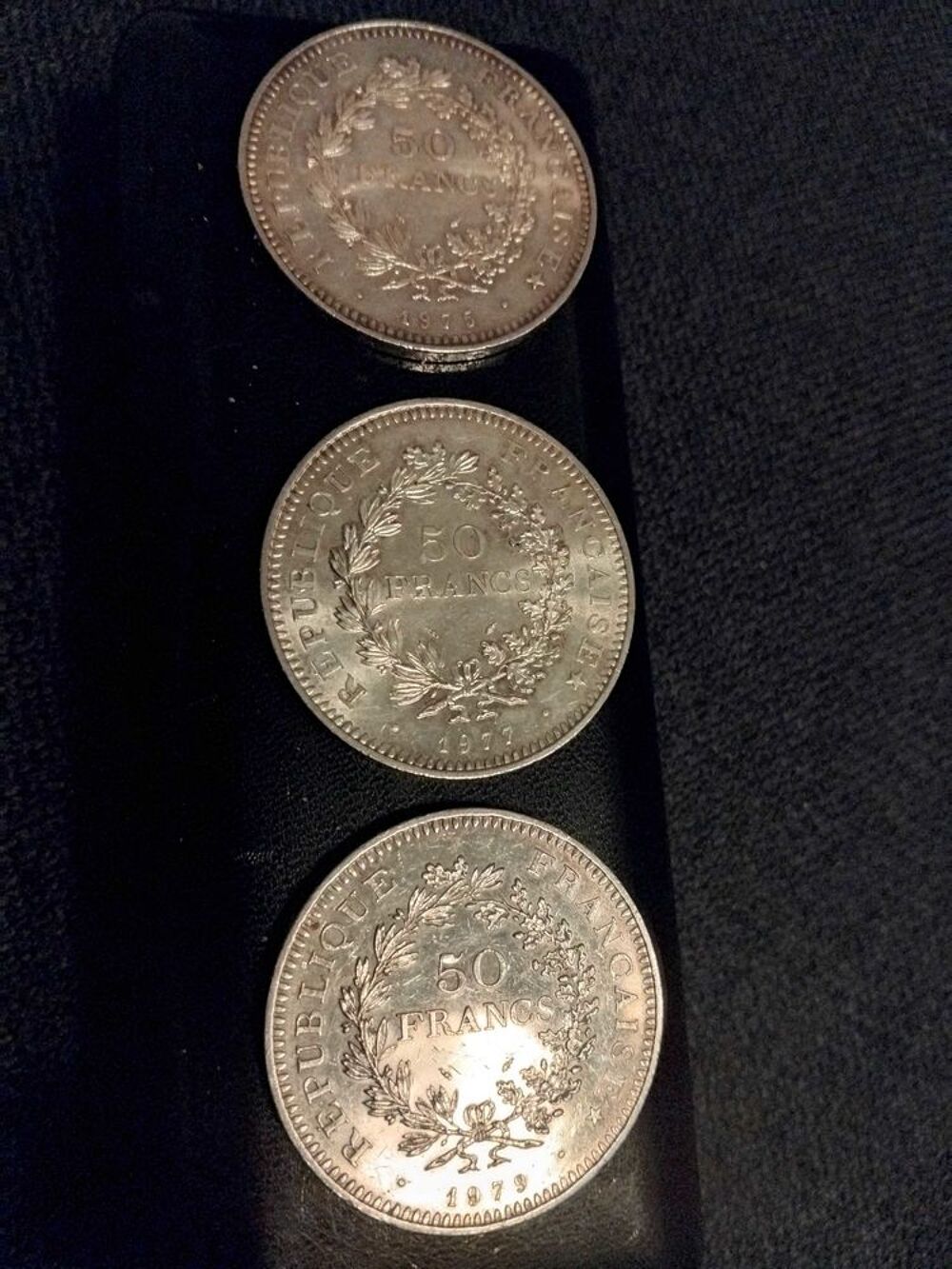 trois pi&egrave;ces argent 